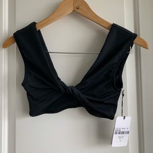 NWT! Beth richards twist bikini top